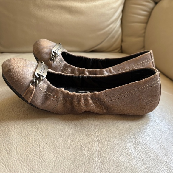 DKNYC Metallic Bronze Ballet Flats with Logo Chain Detail - Picture 2 of 8